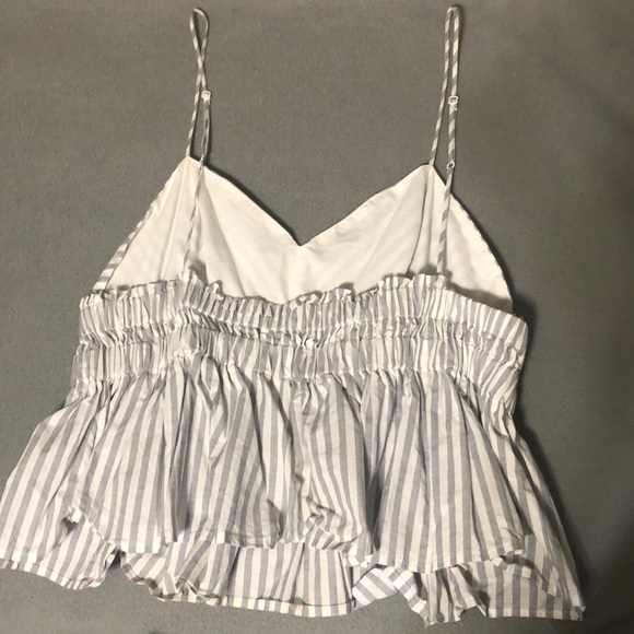 Striped crop top! - Picture 3 of 3